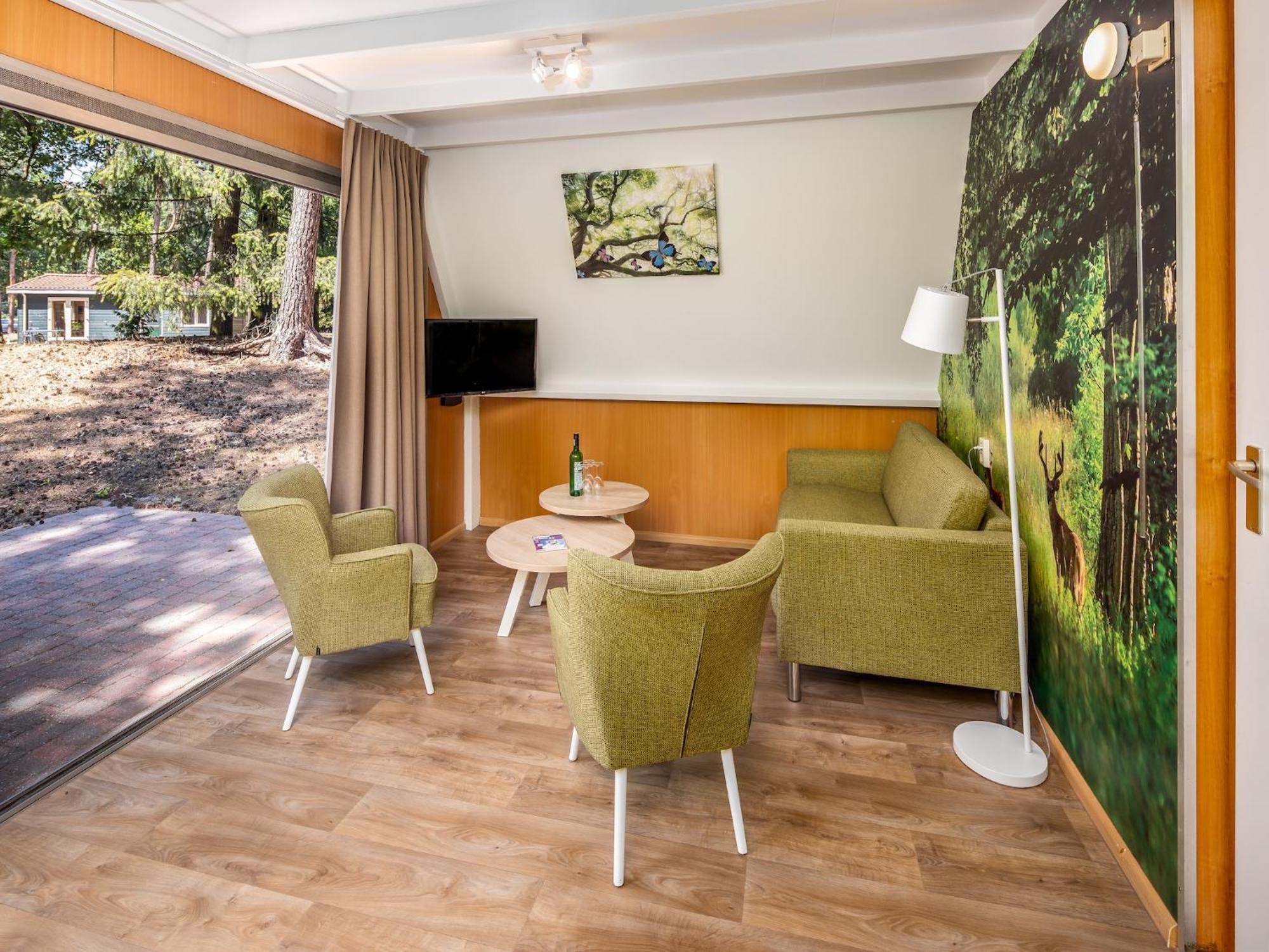 Restyled Bungalow With Dishwasher, In Natural Surroundings Mierlo Esterno foto